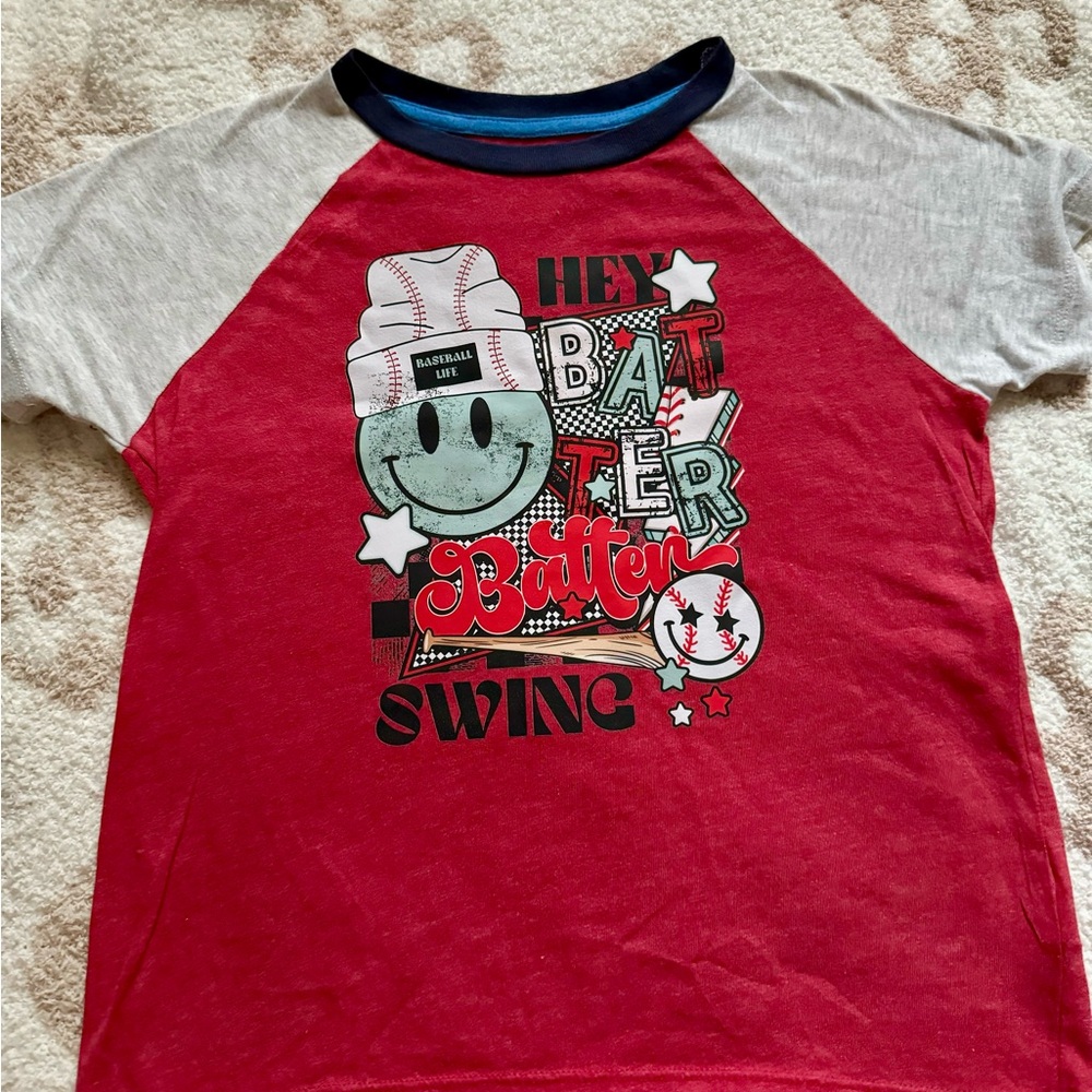 UPCYCLED Cat &Jack Tee, Kids Size (S) 6/7.